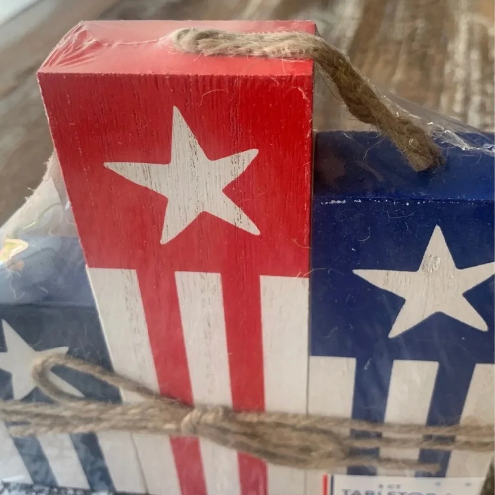 Target Bullseye Patriotic tabletop signs
